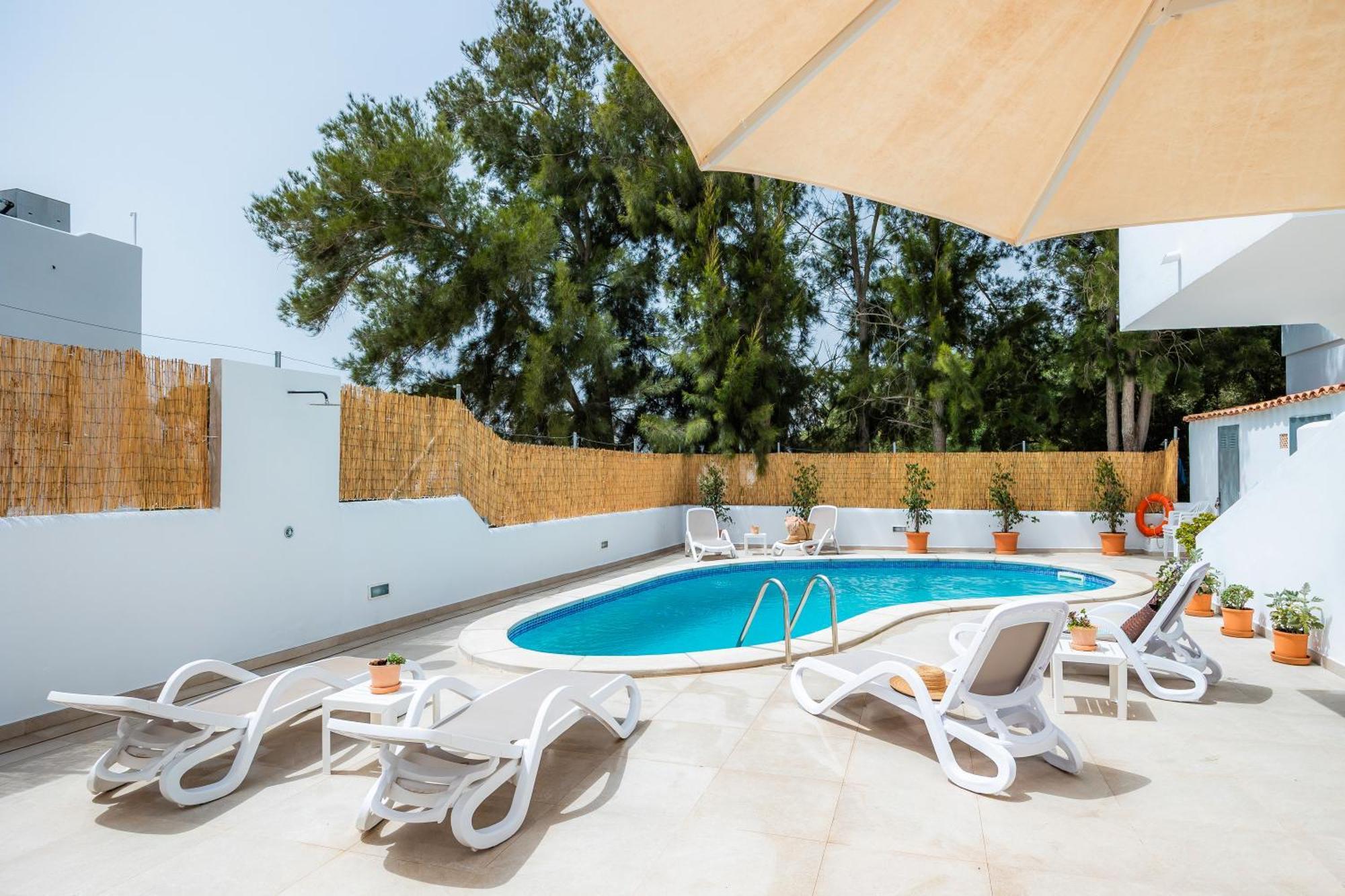 White Suites 3 Cala D´Or エクステリア 写真