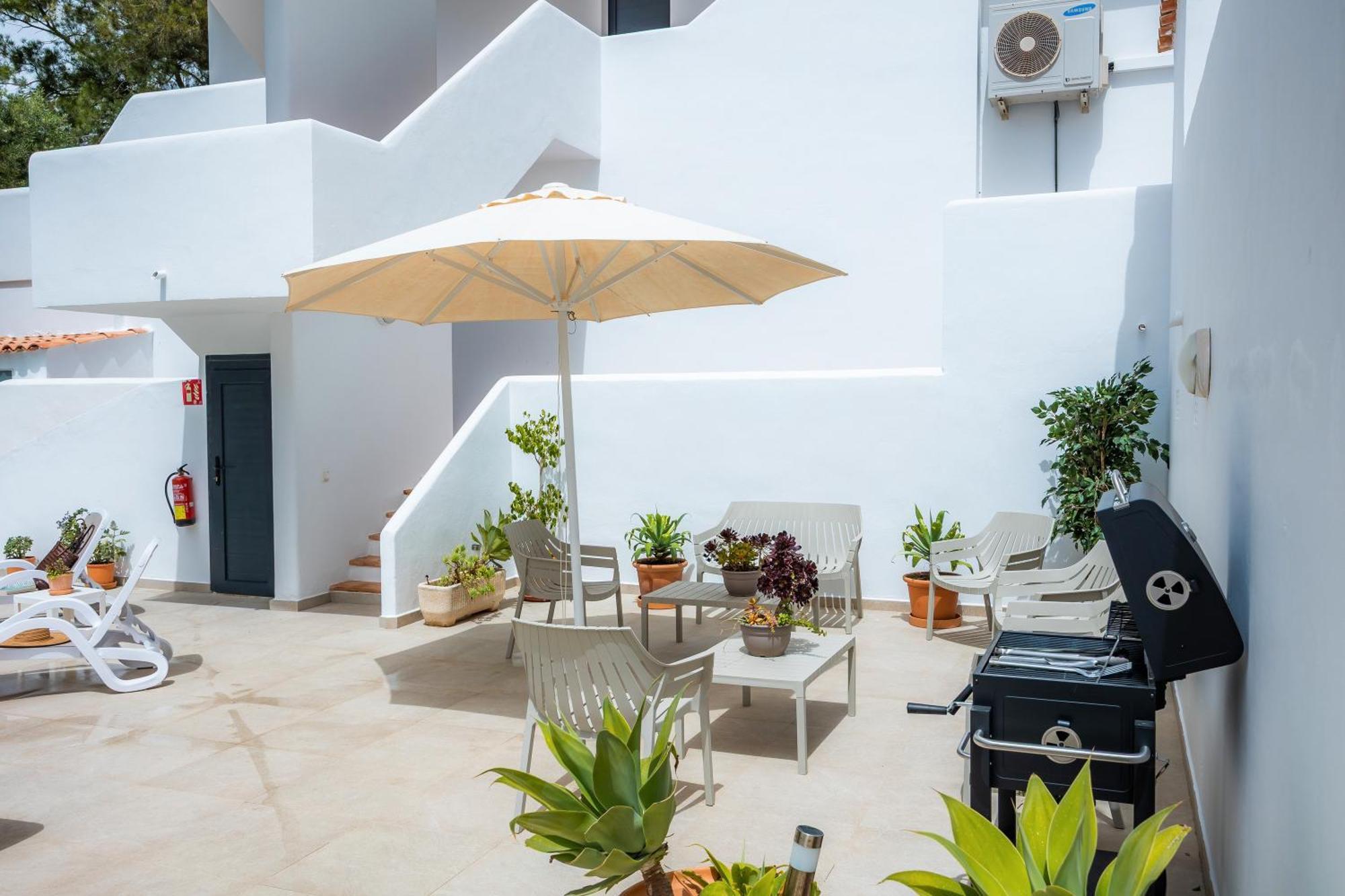 White Suites 3 Cala D´Or エクステリア 写真